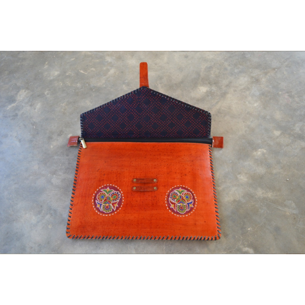 natural and artistic